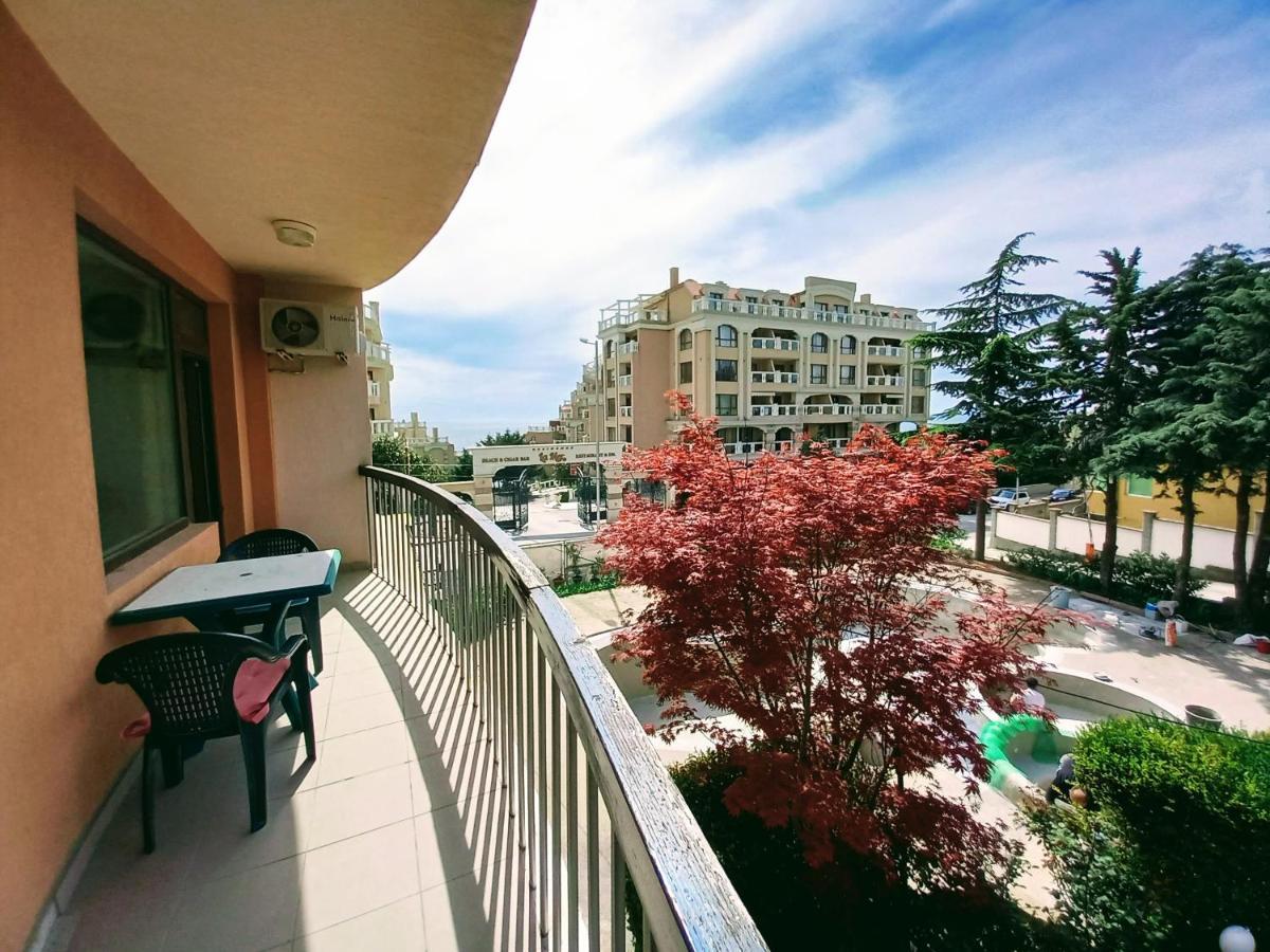 Beach Apartment Rose Goldstrand Exterior foto